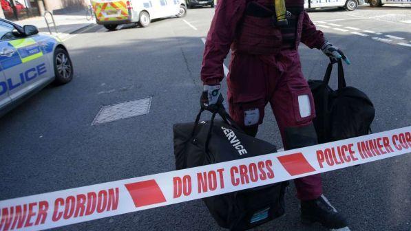 Londra, paura in metro per un'esplosione alla stazione di Southgate