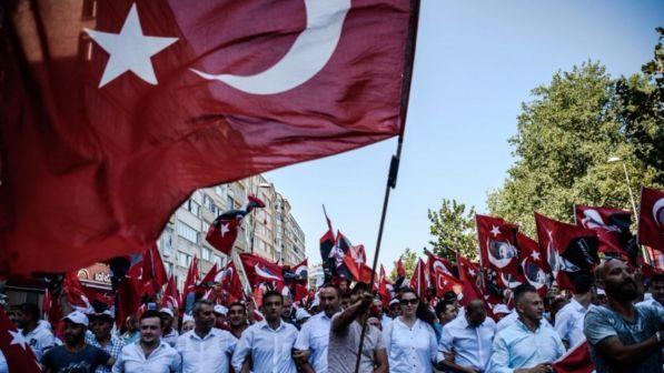 Turchia, nuova ondata di purghe: 7mila cacciati via