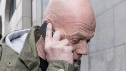 Bruxelles, "difendi un terrorista": aggredito l'avvocato di Salah