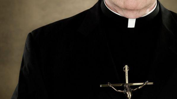 Germania, media: 3.677 abusi nella Chiesa cattolica dal 1946 al 2014