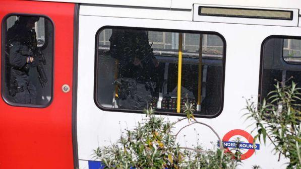 Bomba Londra, fonti Usa-Gb: no prove che attacco pianificato da Isis