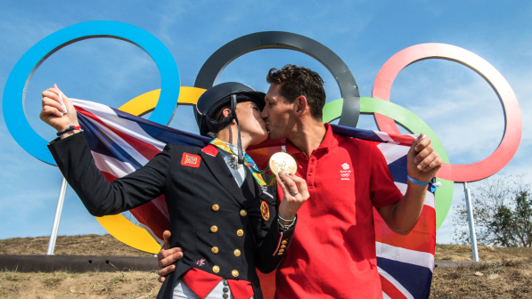 Rio si tinge ancora di rosa, proposta di matrimonio per l'amazzone inglese Charlotte Dujardin