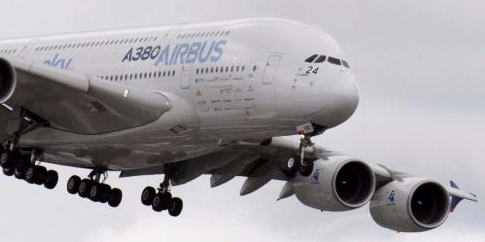 Volo Istanbul-Parigi, bambina di4 anni trovata nascosta in una valigia