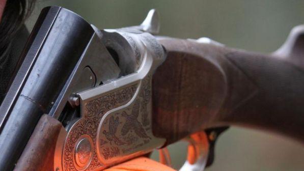 Nuoro, parte un colpo di fucile in casa: morto un 14enne