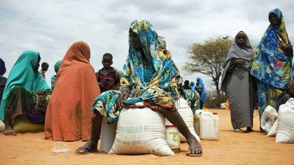 L'allarme di Save the Children: "Ogni minuto nel mondo 5 bambini muoiono di fame"