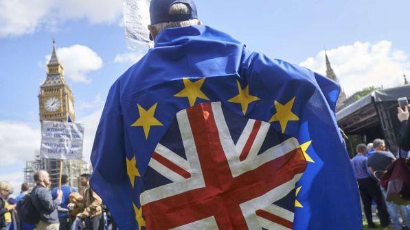 Brexit, Ue: "Da marzo nessun progresso significativo su accordi"