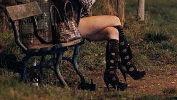 Rimini, andava a prostitute ogni sera: multa da mille euro per un 85enne