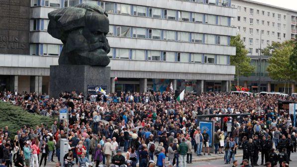 Cortei di Chemnitz, Spd: intelligence per sorvegliare l'ultradestra