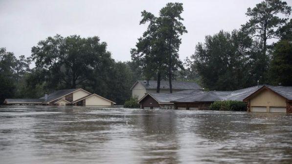Harvey, si teme morte di 6 membri di una famiglia a Houston