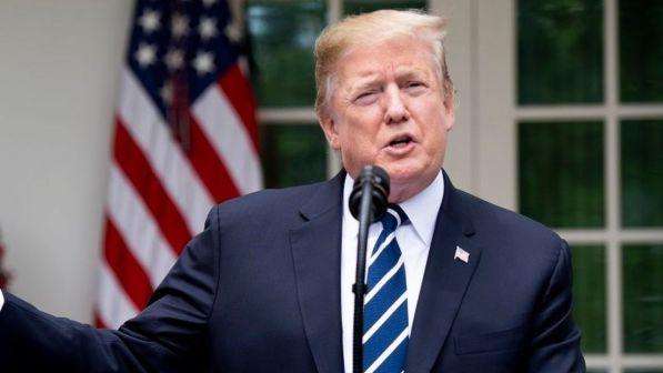 Tensione Usa-Iran, Trump: "Ho fermato i raid dieci minuti prima"