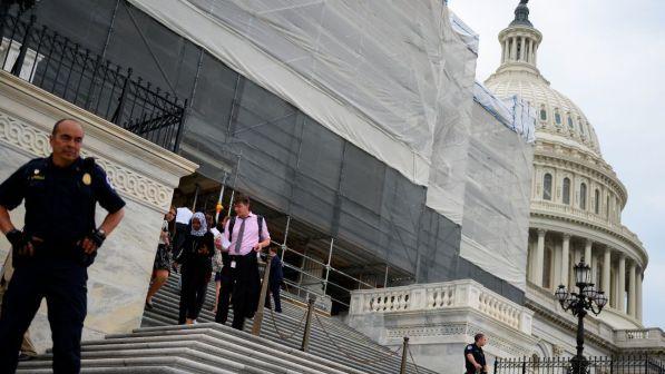 Camera Usa approva risoluzione contro commenti razzisti di Trump