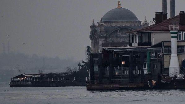 Strage Istanbul, nuove foto dell'attentatore: non aveva la barba