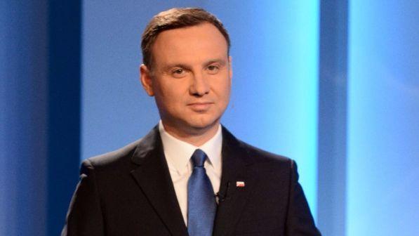 Polonia, il presidente respinge la riforma che minava l'autonomia dei giudici
