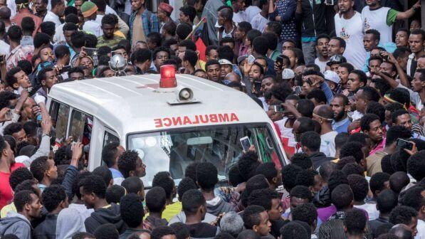 Etiopia, esplosione durante il comizio del neopremier: 83 feriti