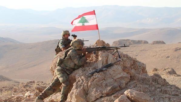 Libano, esercito guadagna posizioni in scontri contro Isis