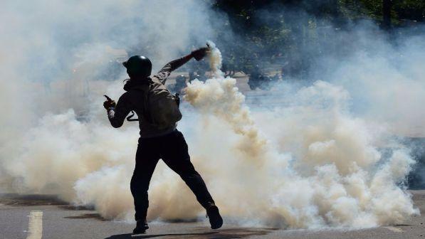 Venezuela, lacrimogeni sui dimostranti anti-Costituente