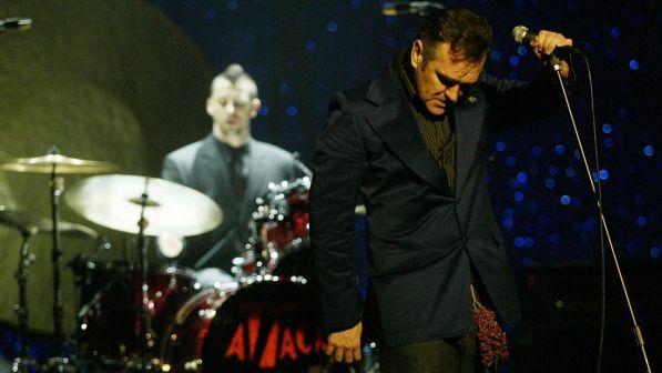 Morrissey compie 60 anni: si regala un nuovo album e... qualche polemica