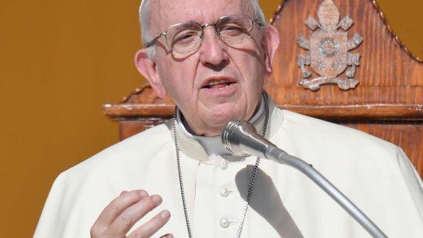 Papa: carceri sovraffollate sono una forma di tortura, uno scandalo