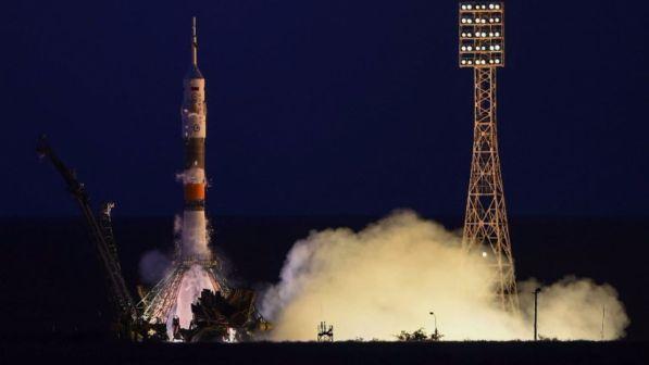 Spazio, Paolo Nespoli nella notte entrato nella Iss