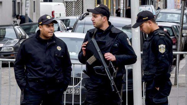 Tunisia, notte di tensione tra dimostranti e polizia nel Sud
