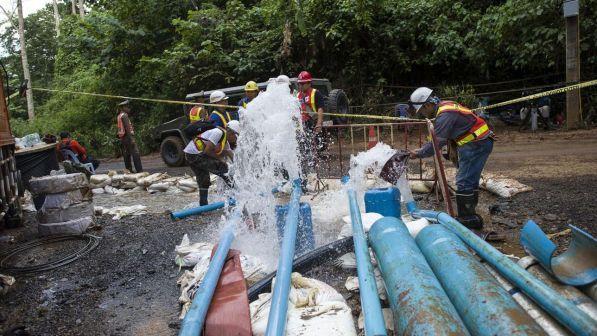 Intrappolati in Thailandia, l'ossigeno nella grotta è calato al 15%