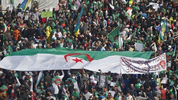 Algeria, arrestato il fratello del deposto presidente Bouteflika
