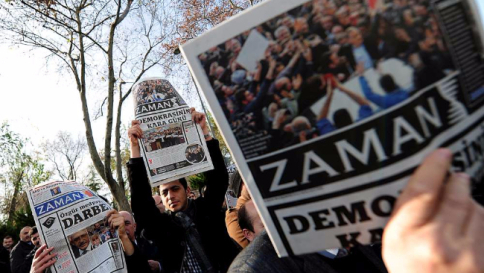 Turchia, tribunale sequestra il quotidiano anti-Erdogan "Zaman"