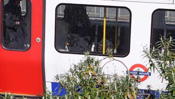 Attentato Londra, la stazione di Parsons Green ha riaperto