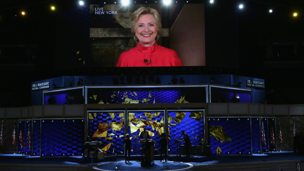 Usa 2016, Hillary in video a convention: "Onorata della candidatura"