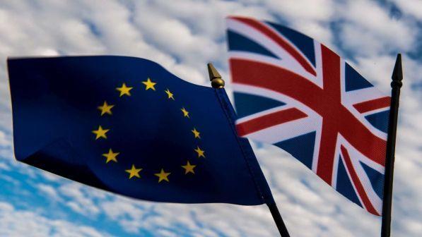 Effetto Brexit: Ubs se ne va, Deutsche Bank ci pensa