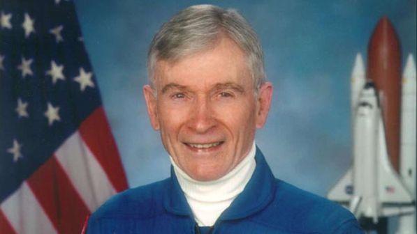 Spazio, è morto l'astronauta John Young: fu il nono uomo a mettere piede sulla Luna