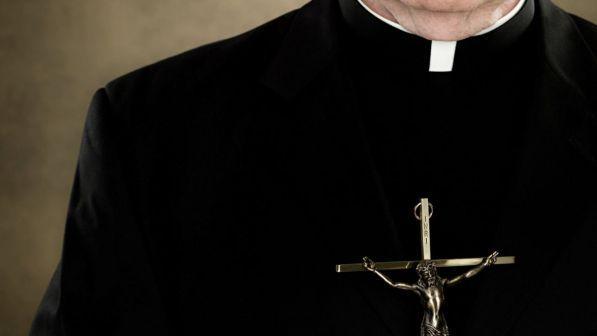 Scandalo pedofilia, altri 24 preti accusati di abusi negli Usa