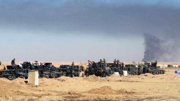 Siria, esercito iracheno: "Uccisi in raid 40 militanti dell'Isis"