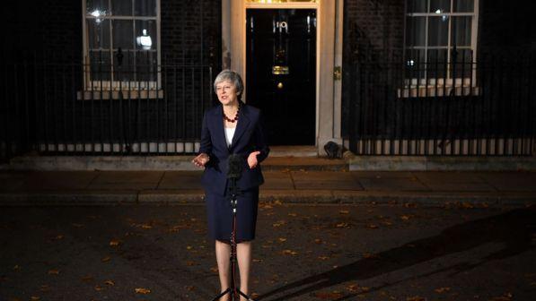 Brexit, premier May: "Ok all'intesa con l'Ue, ma non è stato facile"