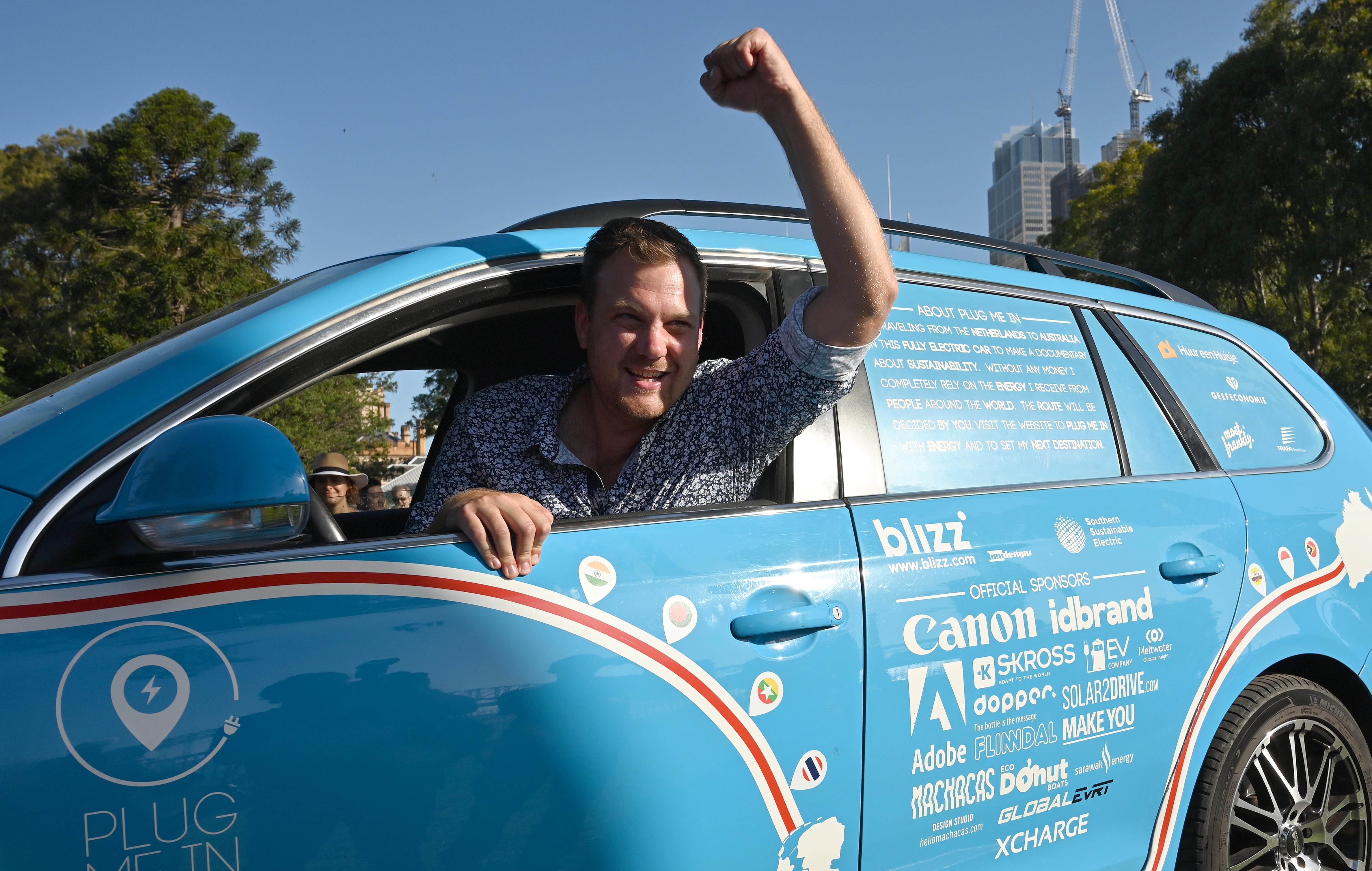 Australia, terminato viaggio più lungo del mondo in auto elettrica