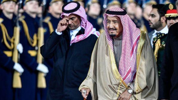 Al Jazeera: "Arabia Saudita minaccia azione militare contro il Qatar"