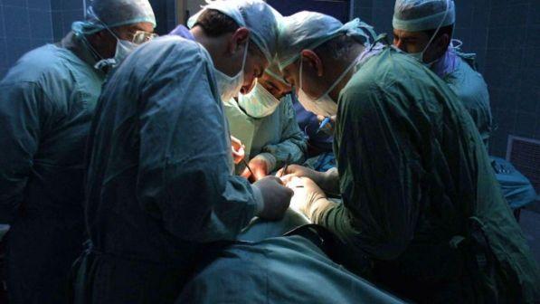 Firenze, operata donna incinta al quinto mese: muore dopo intervento