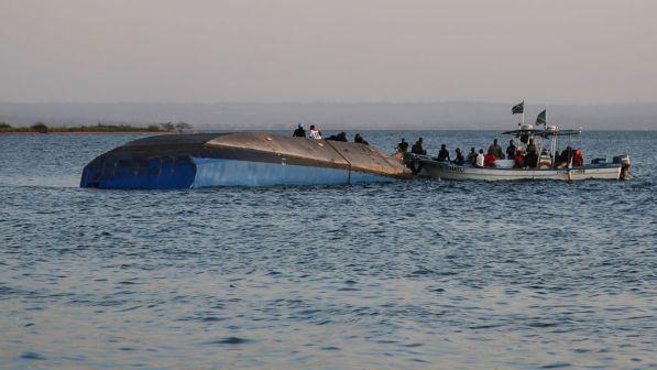 Tanzania, naufragio traghetto: bilancio sale a 196 vittime