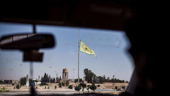 Siria, l'Isis lancia l'allarme diga e ordina l'evacuazione di Raqqa