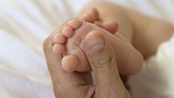 Perugia, riconosciute due mamme al bimbo nato con la procreazione assistita in Spagna
