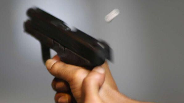 Napoli, spari in aria e bomba carta a rione San Gaetano