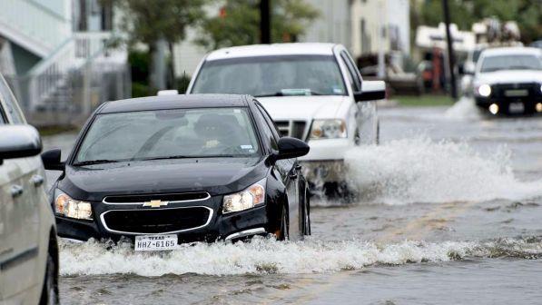 Usa, l'uragano Irma raggiunge la categoria 5 | Proclamato stato emergenza in Florida e Porto Rico