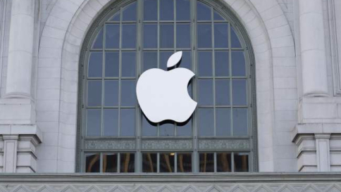 Apple resta il marchio di maggior valoreTra i migliori 500 solo nove italiani
