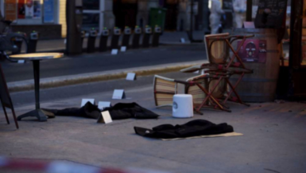 attacco parigi 13 novembre voltaire cafe