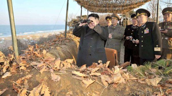 Corea Nord, Kim Jong Un: "Trump è folle e pagherà per le minacce"