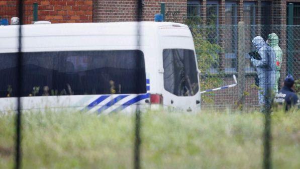 Bruxelles, molotov contro commissariato di polizia: lievi danni