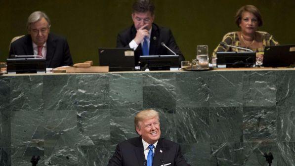 Trump: a Cuba regime corrotto, faccia riforme o sanzioni restano