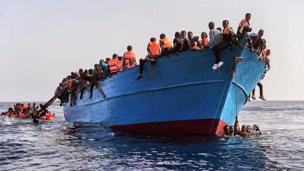 Migranti, Ue: "Francia ed Europa lavorano insieme in Libia"