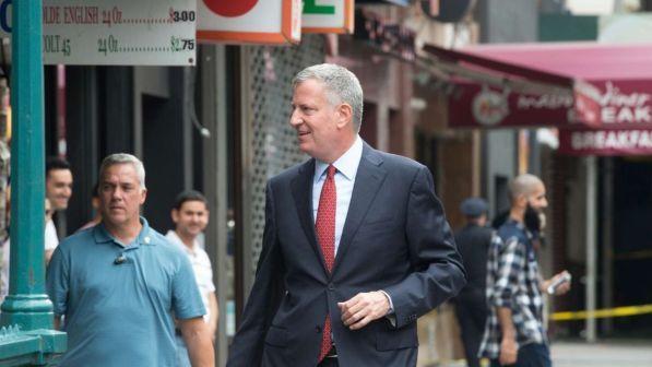 Usa, il sindaco di New York de Blasio: "Corro per la Casa Bianca"