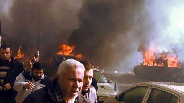 Siria, autobomba fa strage in un campo di sfollati: morti e feriti